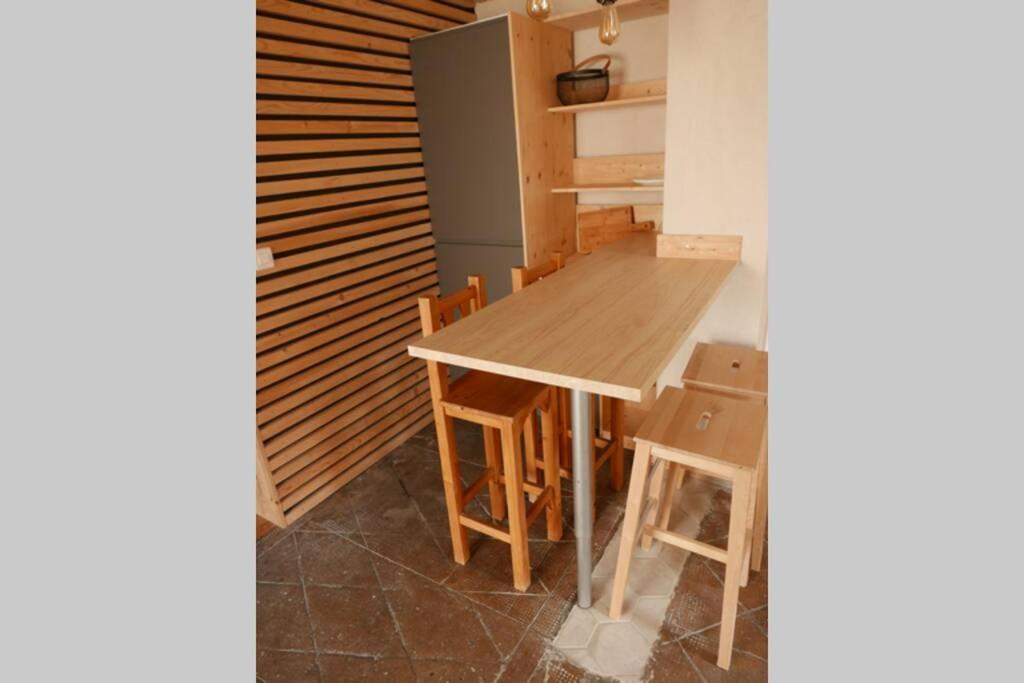 Joli Appartement Confortable Renove Style Cosy Saint-Martin-de-la-Porte Екстериор снимка